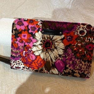 Vera Bradley Zip Around Wristlet Wallet